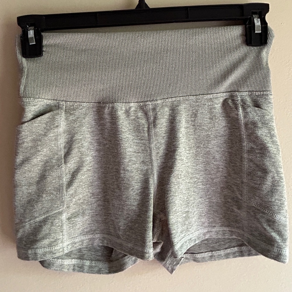 Zobha exercise shorts